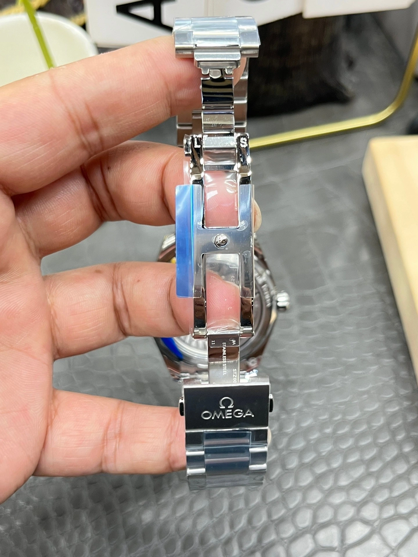 CBD Factory Omega Seamaster Aqua Terra 150M 41mm Black Lacquer Dial (220.10.41.21.01.002) 1:1 Super Clone – DD8900 Movement Stretchable 258